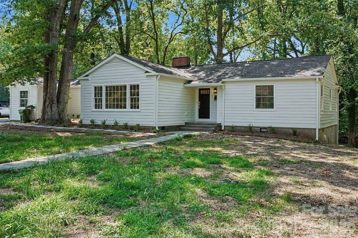 Property Photo:  601 Marion Sims Drive  SC 29720 