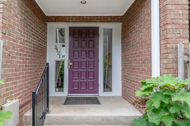 Property Photo:  3421 Traskwood Circle  OH 45208 