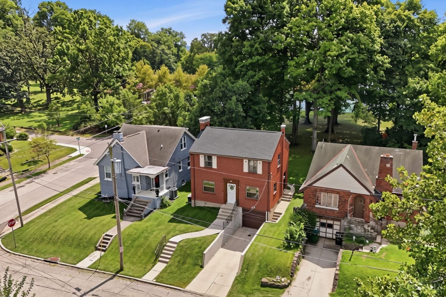 Property Photo: 3505 Rosecliff Drive OH 45205