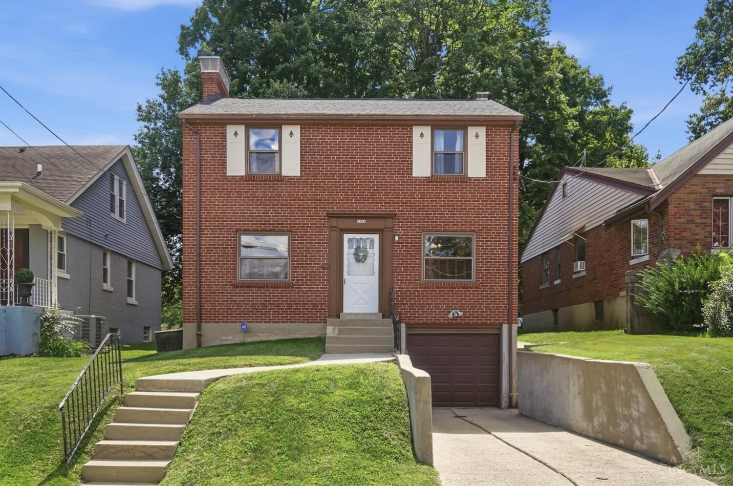 Property Photo:  3505 Rosecliff Drive  OH 45205 