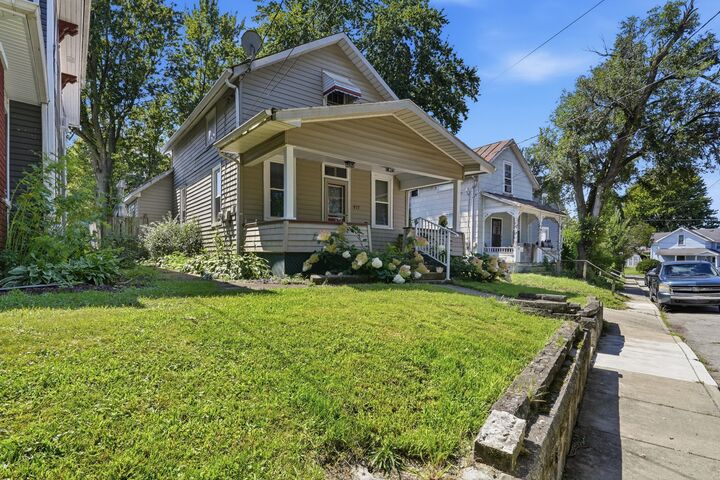 Property Photo: 917 Reid Street OH 44820