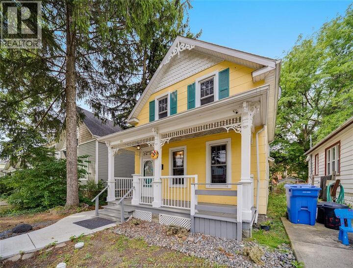 Property Photo: 211 Cameron ON N9B 1Y5