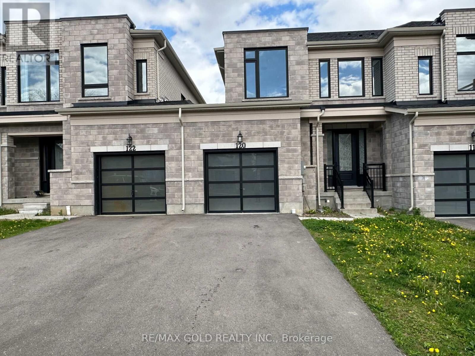 Property Photo:  120 Huntingford Trail  ON N4T 0M3 