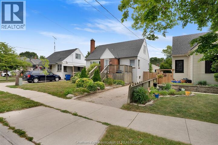 Property Photo:  12 McKinnon Drive  ON N7M 1B4 