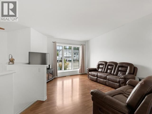 Property Photo:  105 Pueblo Crescent  YT Y1A 6V3 