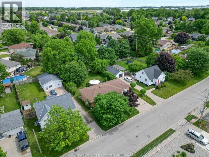 Property Photo:  68 McCallum  ON N9Y 1C2 