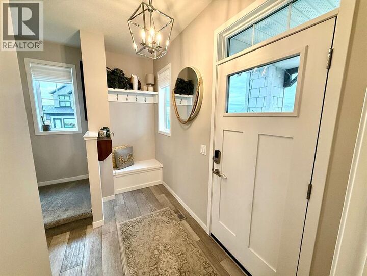 Property Photo: 1501 3 Street Southeast AB T1V 0L1