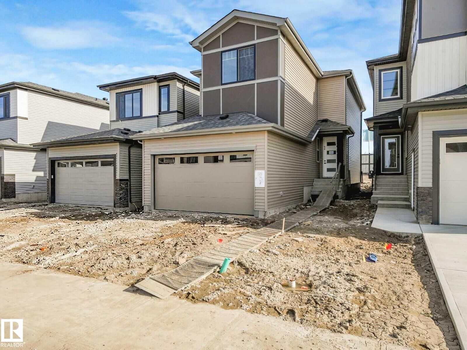 Property Photo:  270 Munn Wy  AB T9E 1V1 
