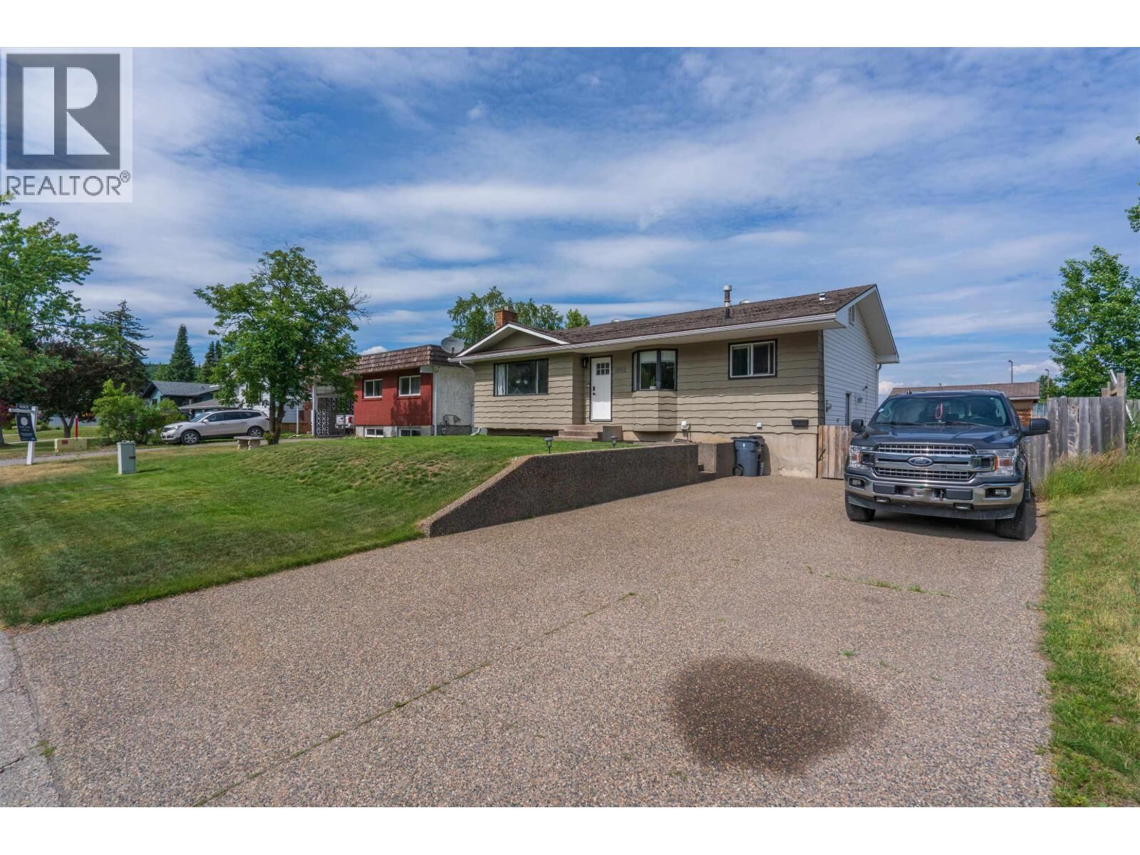 Property Photo:  1092 Limestone Crescent  BC V2M 4Z2 