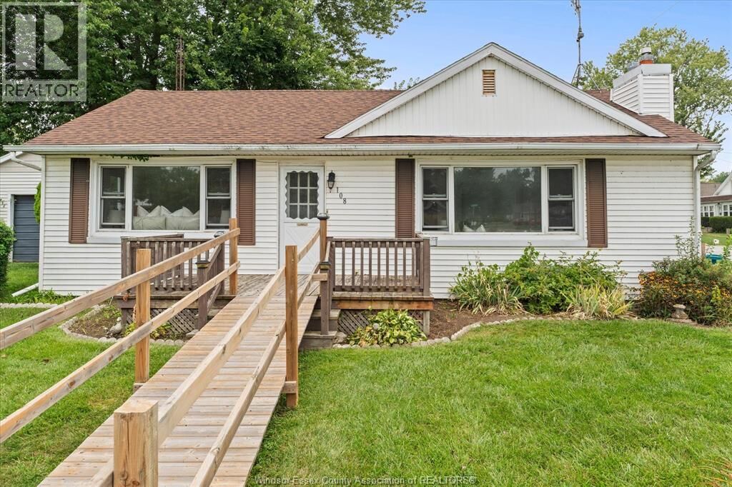 Property Photo:  108 Grace Street  ON N9Y 1L1 