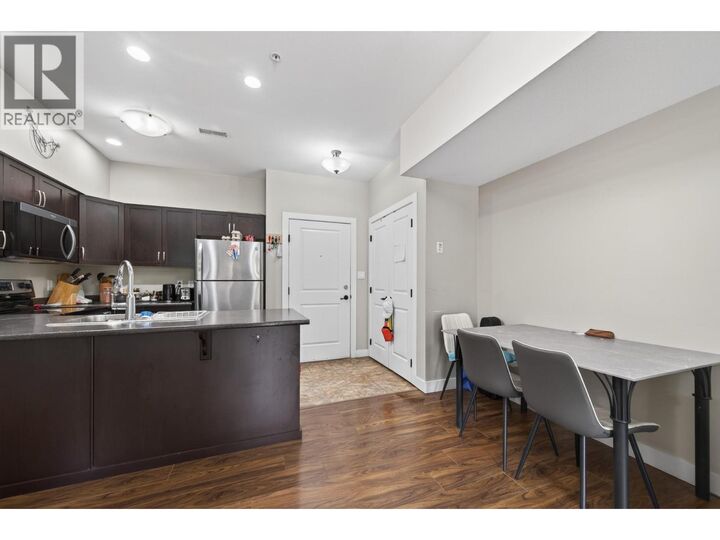 Photo de la propriété:  5170 Dallas Drive 403  BC V2C 0C7 
