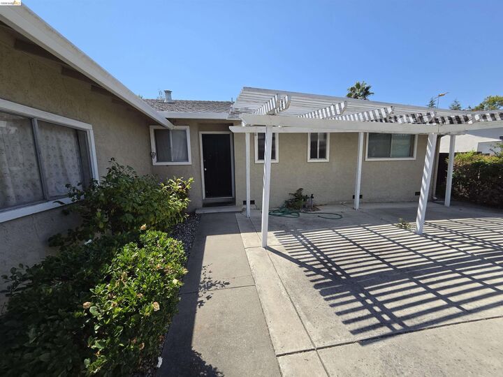Property Photo: 3128 G St. CA 94509