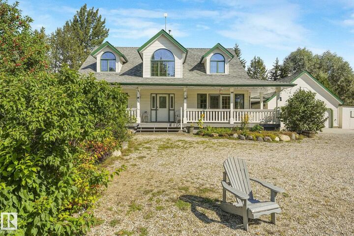 Property Photo:  27019 Twp Road 514 101  AB T7Y 1G6 