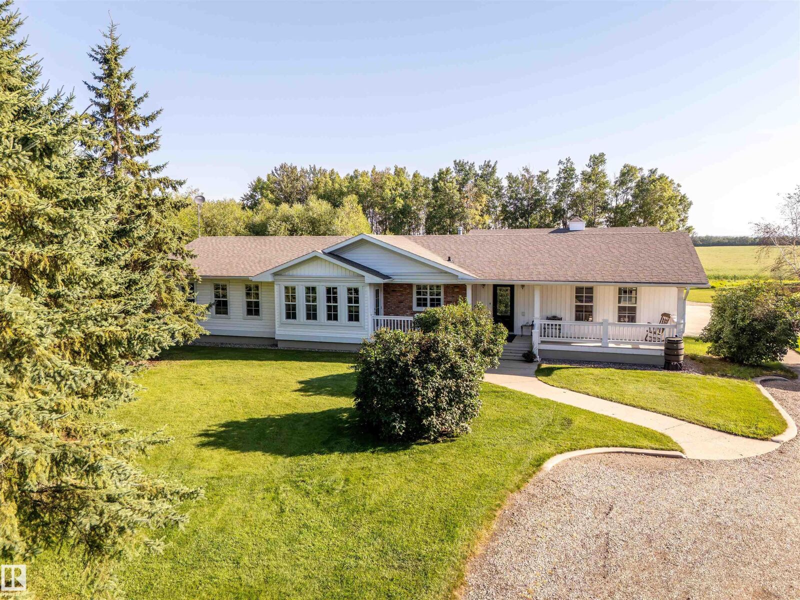 Property Photo:  45217 Township Road 621  AB T9N 2G7 