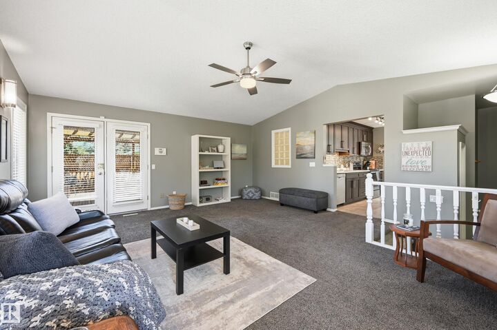 Property Photo:  10552 45 Street NW  AB T6A 1X5 