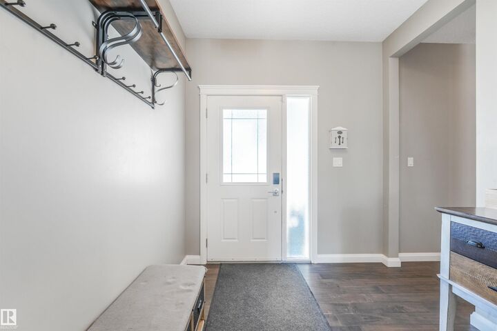 Property Photo: 22123 95 Avenue NW AB T5T 4N3