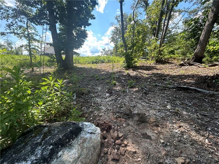 Property Photo: 932 Sardis Road GA 30114