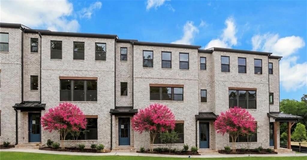Property Photo:  113 Bridgecrest Road  GA 30075 