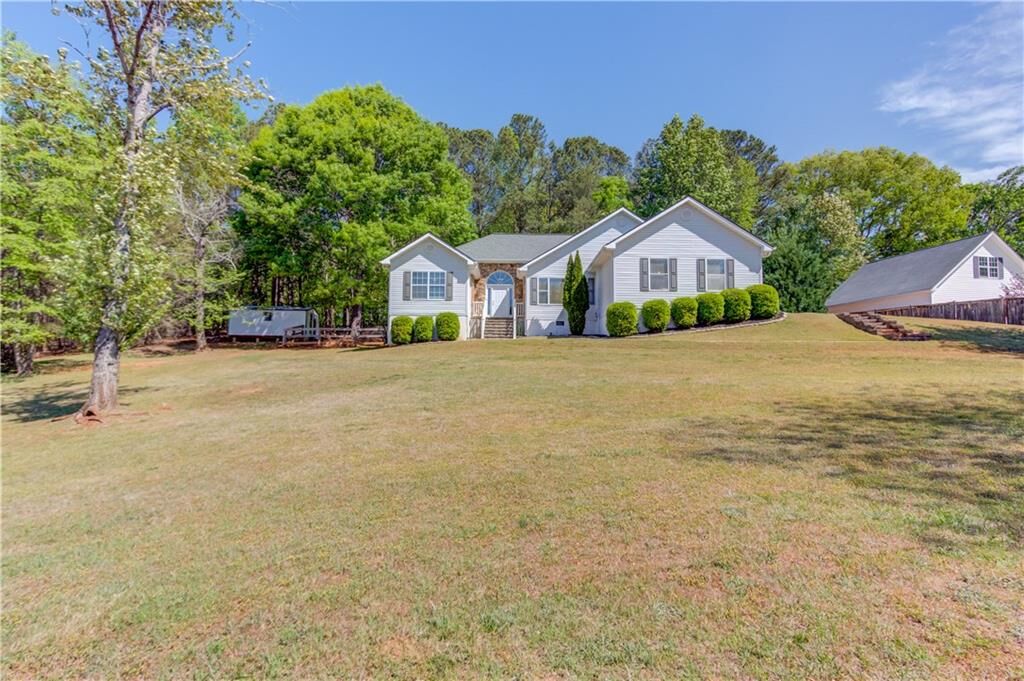 Property Photo:  3314 Banks Mountain Drive  GA 30506 