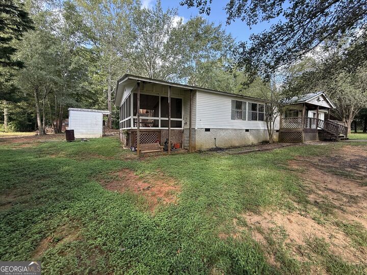Property Photo: 3515 Hutcheson Ferry Road GA 30185