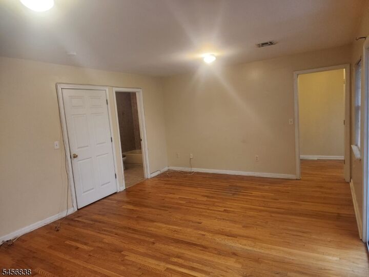 Property Photo:  9 Triton Ter 1  NJ 07104 
