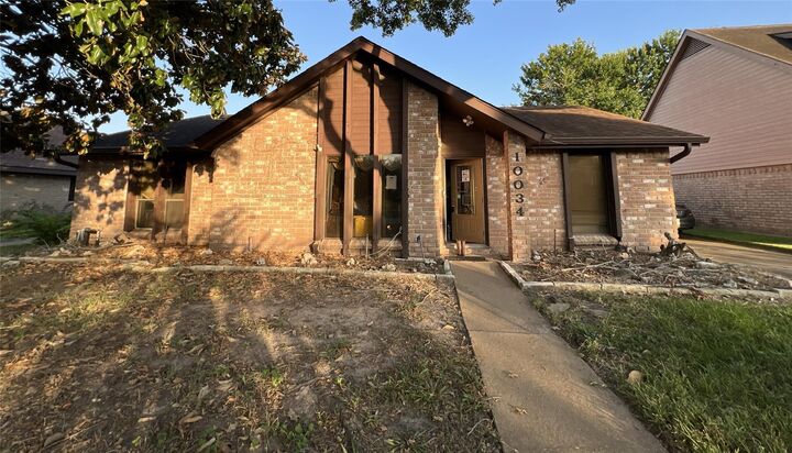Property Photo:  10034 Sageglow Drive  TX 77089 