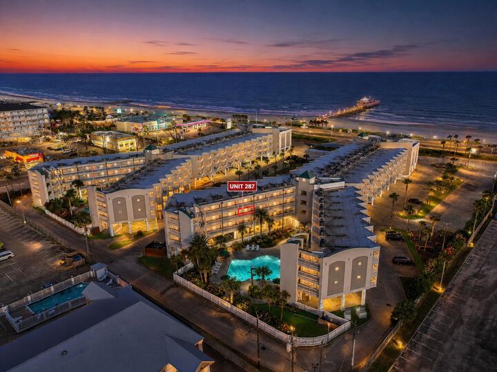Property Photo:  6102 Seawall Boulevard 287  TX 77551 