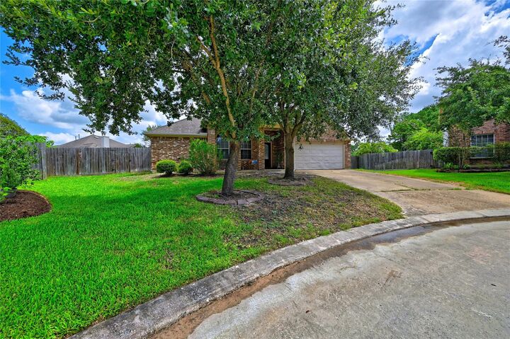 Property Photo: 12606 Twin Flower Drive TX 77377