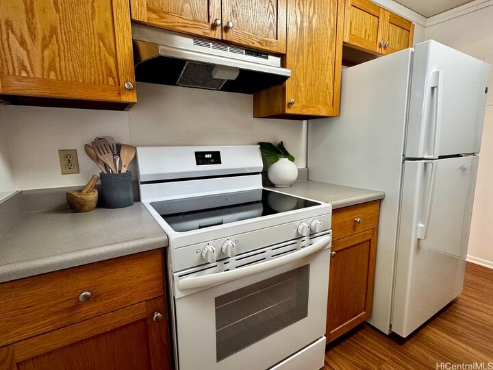 Property Photo: 98-915 Kaonohi Street 97 HI 96701