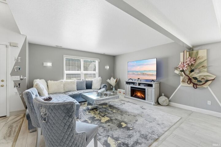 Property Photo:  8419 Bremen Way  IN 46825-8305 
