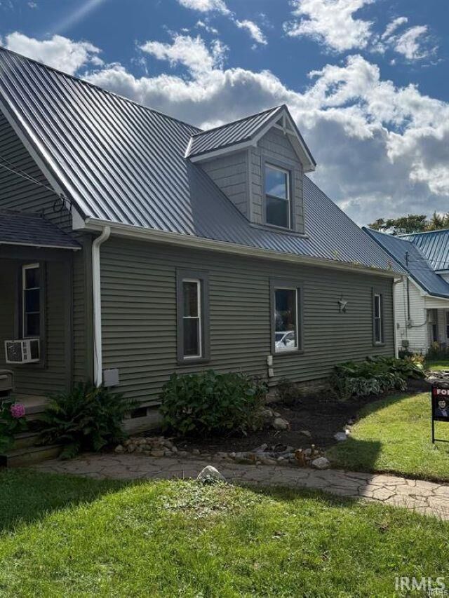 Property Photo: 402 S Half Street IN 46962