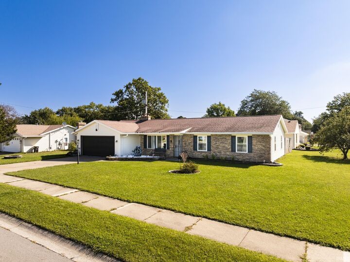 Property Photo: 7735 Newlin Drive IN 46816