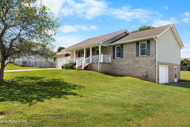 Property Photo:  5635 Brandon Park Drive  TN 37804 