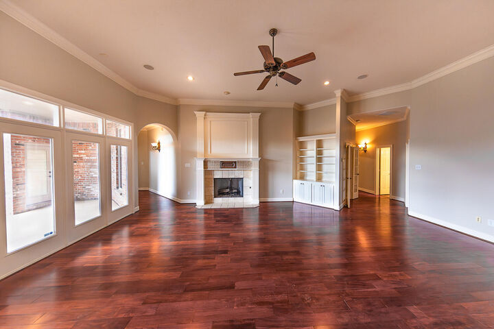 Property Photo:  9807 Savannah Avenue  TX 79424 