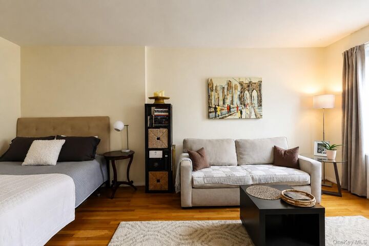 Property Photo: 99-15 66 Avenue 5A NY 11374
