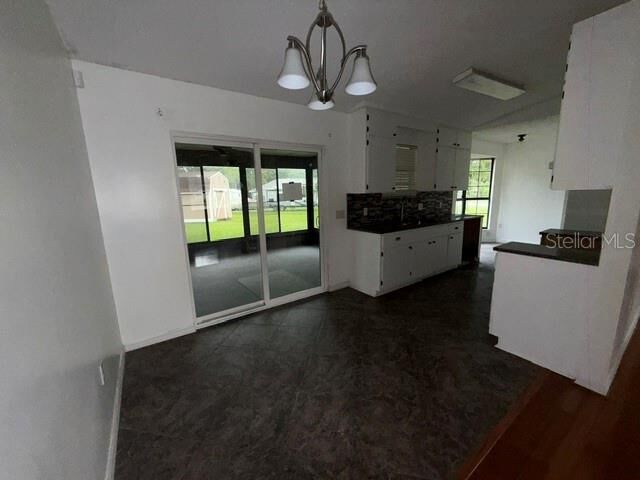 Property Photo: 4601 NE 20th Avenue FL 34479