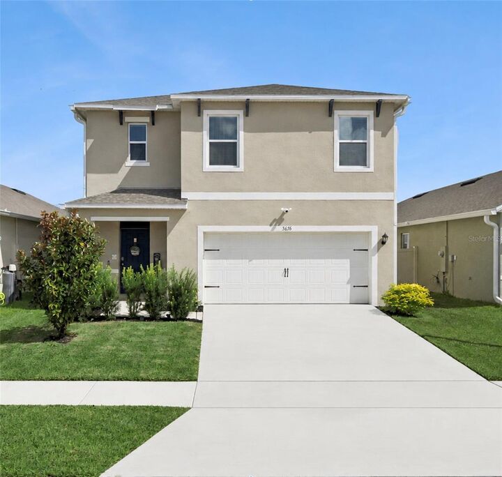 Property Photo:  3676 Sungrove Circle  FL 32771 
