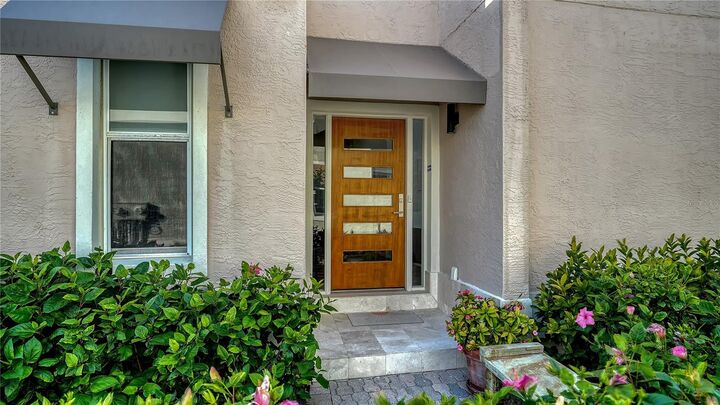 Property Photo: 3530 Mistletoe Lane FL 34228
