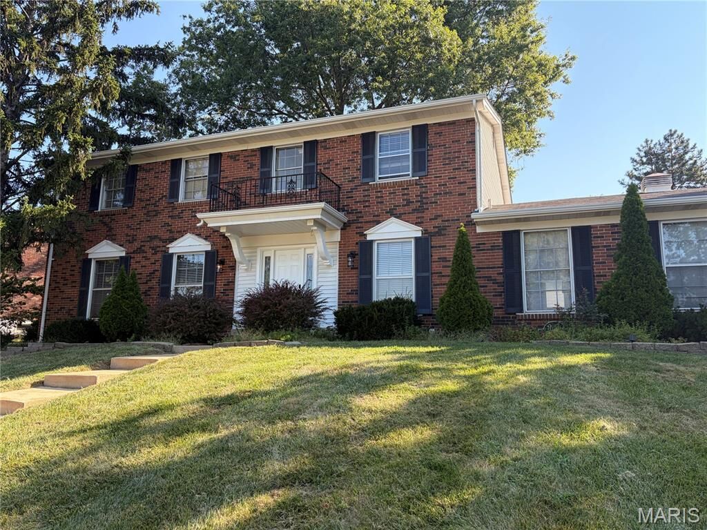 Property Photo: 1009 Spinoza Place MO 63011