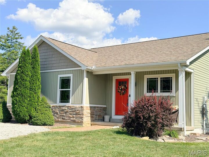 Property Photo:  6730 Cardinal Drive  IL 62298 