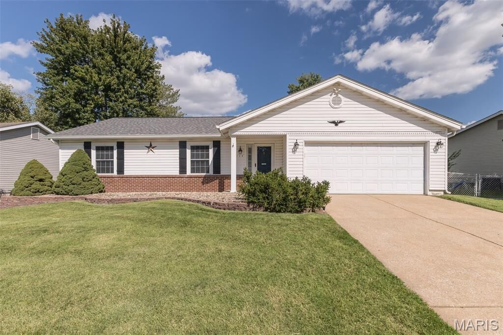Property Photo: 1124 Athena Way MO 63376