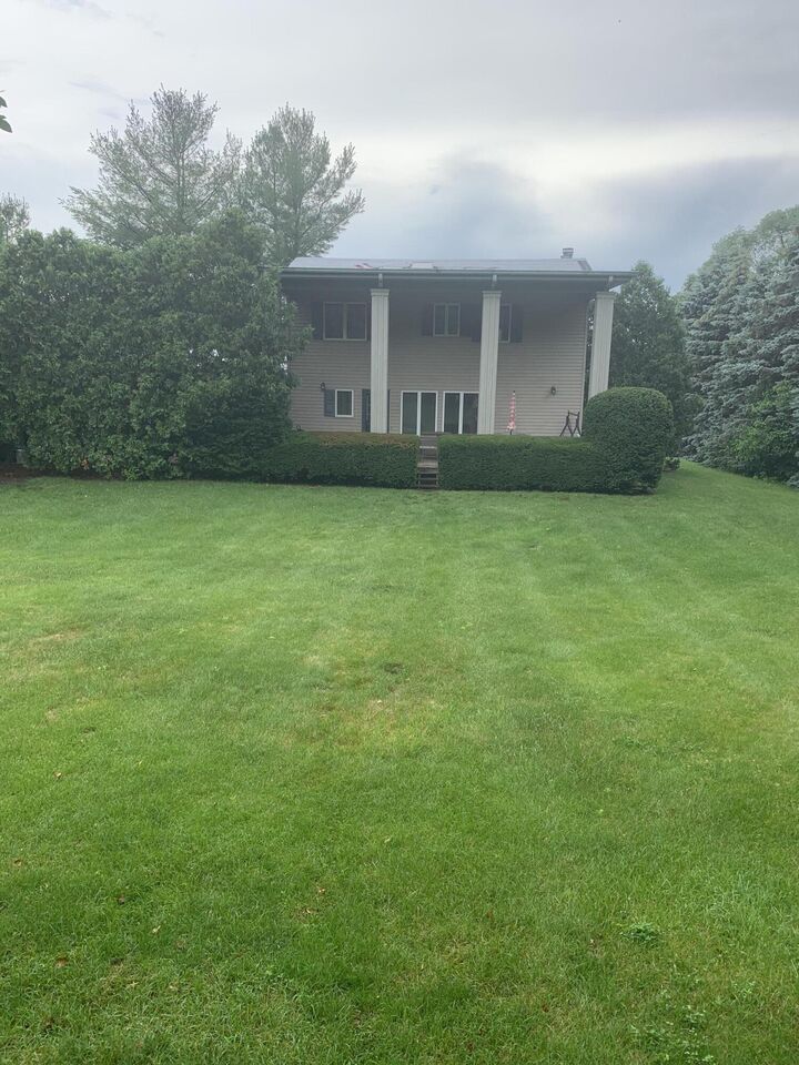 Property Photo:  7107 La Paloma Lane  MI 48197 