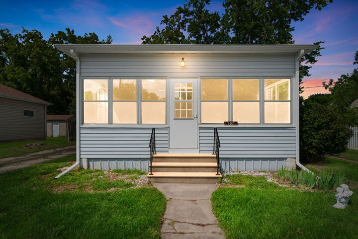 Property Photo: 107 E Prairie Street IL 60545