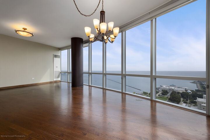 Property Photo:  1211 S Prairie Avenue 3404  IL 60605 