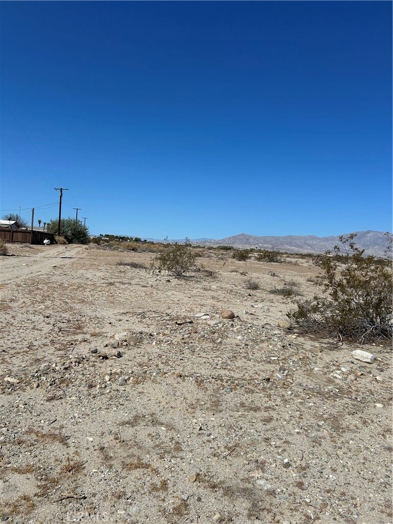 Property Photo:  1055 Sea Shore Avenue  CA 92274 
