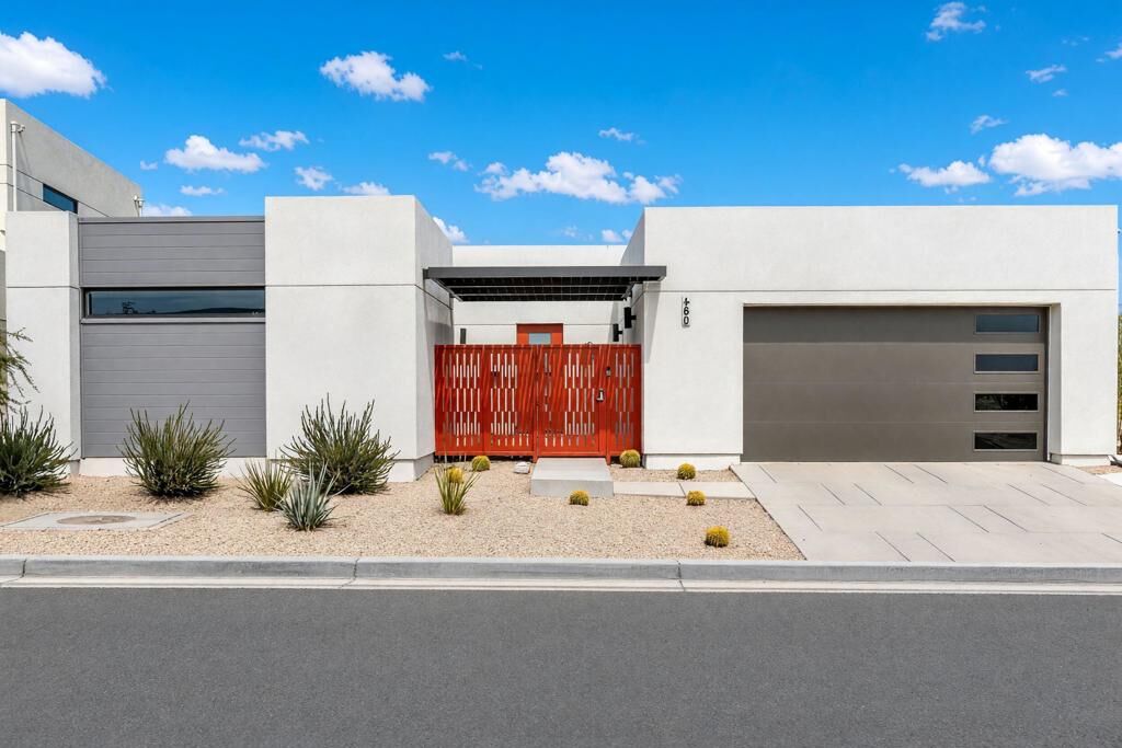 Property Photo:  460 Palladium Boulevard  CA 92262 