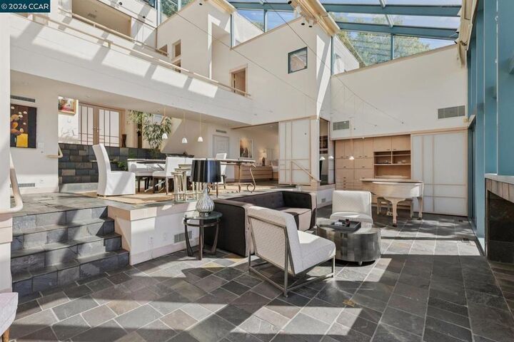 Property Photo:  319 Tappan Terrace  CA 94563 