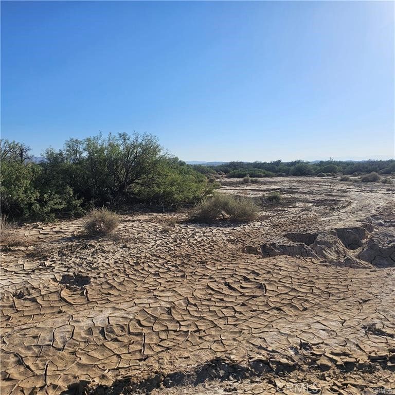 Property Photo: 123 Sunny Sands Rd CA 92277