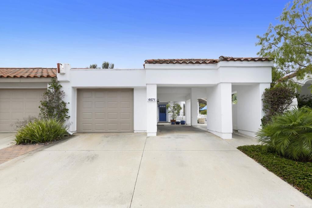 Property Photo: 4671 Majorca Way CA 92056