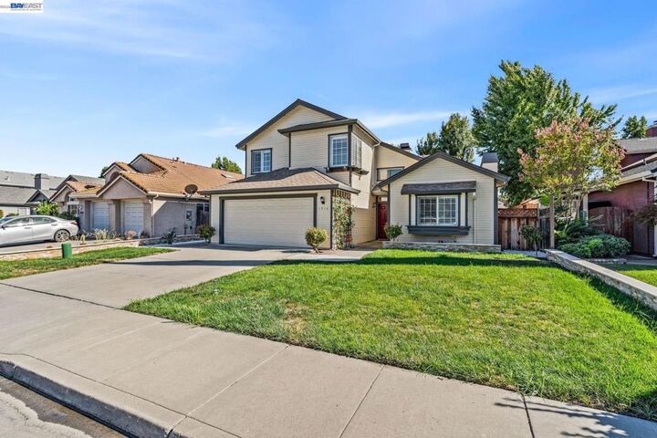 Property Photo: 1910 Harvest Landing Ct CA 95376
